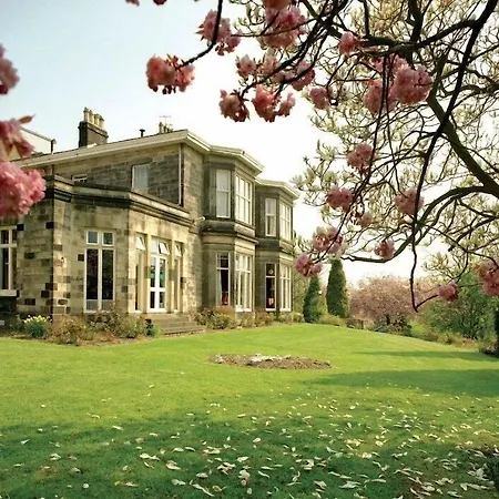 Halifax Hall 4*