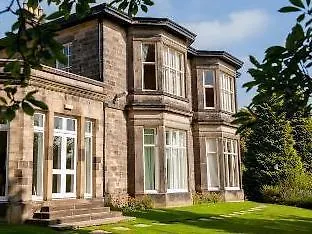 Halifax Hall 호텔 4*