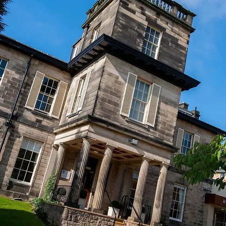 Halifax Hall 호텔 4*