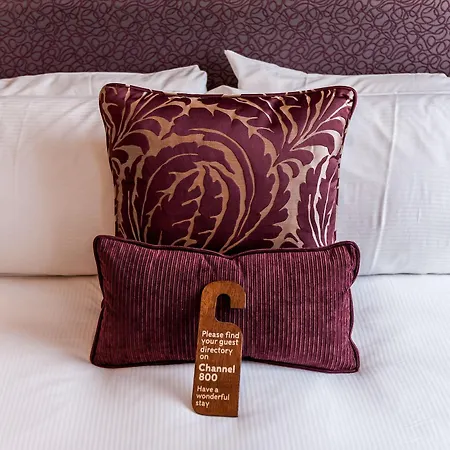 Halifax Hall Hotel