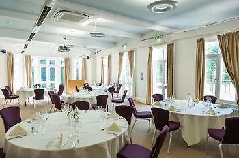 Halifax Hall Hotel